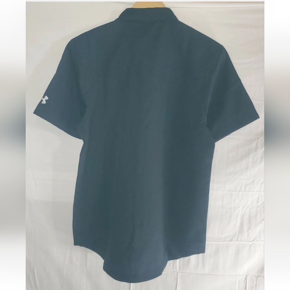 Under Armour Men's Small Black Short Sleeve Button Up Shirt HeatGear - Picture 3 of 4